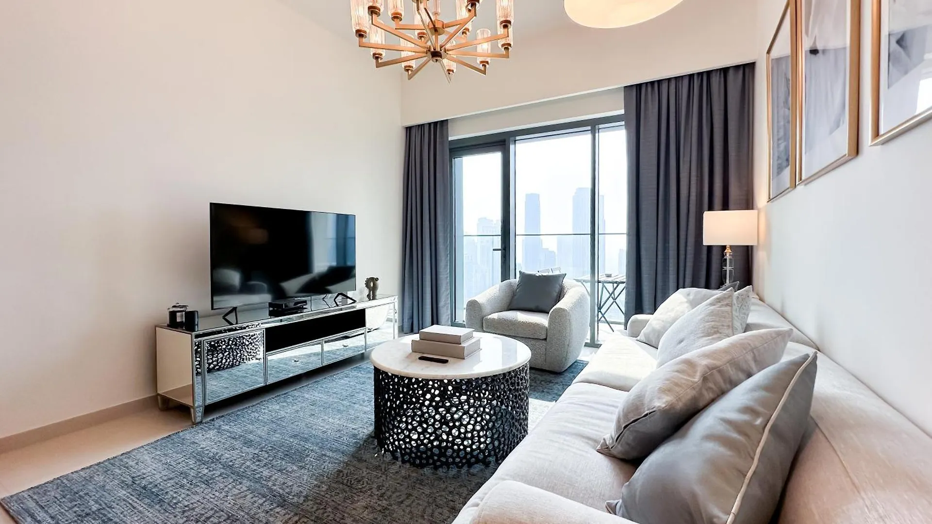 Breathtaking Burj View, Sky High Luxury 2Br Apartment By 2Nd Best Home Dubai