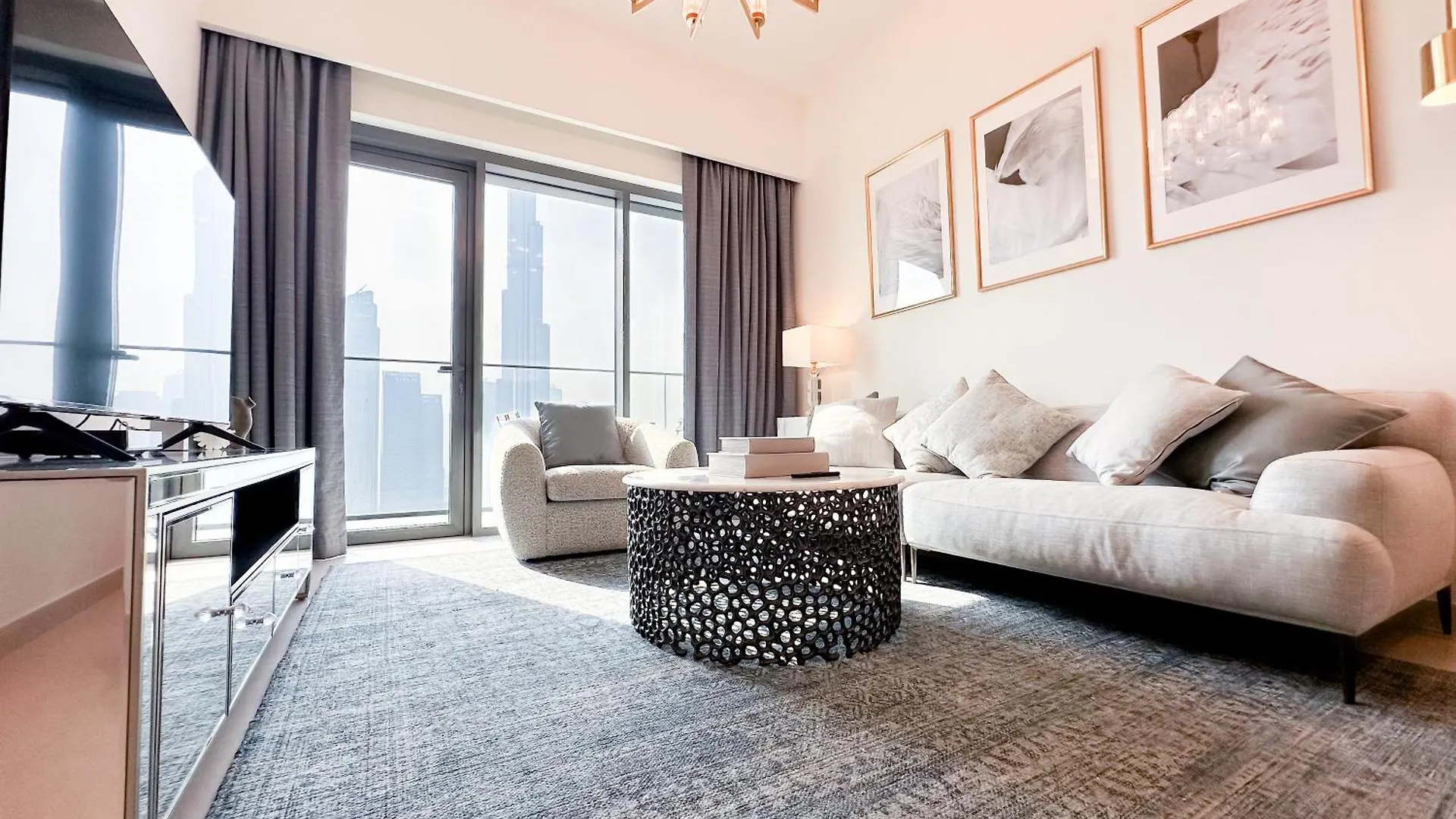 Breathtaking Burj View, Sky High Luxury 2Br Apartment By 2Nd Best Home Dubai