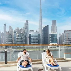 شقة Unlock Waters Edge, دبي